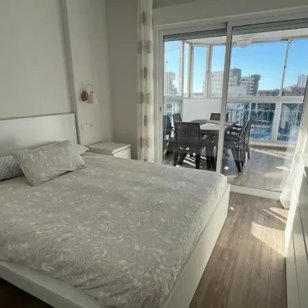 New Boliches With Sea Views, Pool And Parking Apartment Fuengirola